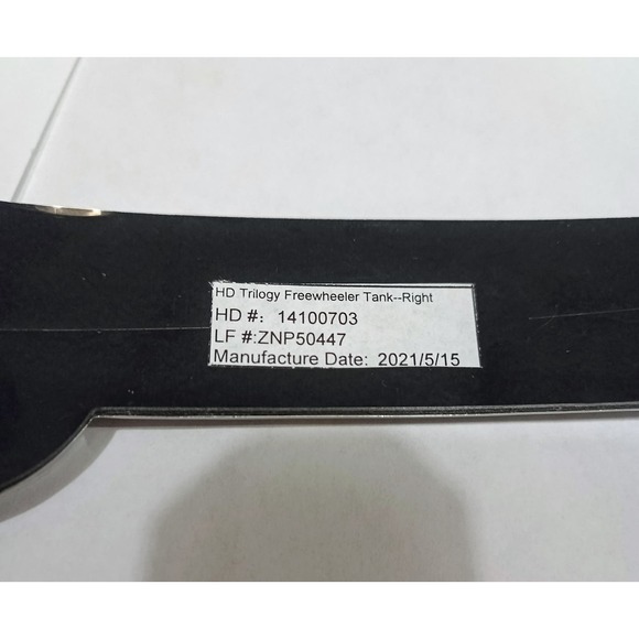 OEM  Harley Davidson Touring Fuel Tank Emblems Badges medallions RH ONLY - Picture 5 of 5